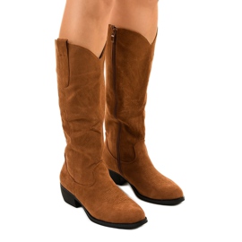 Bottines montantes en daim camel de la marque Everalla cowboy boots brun multicolore