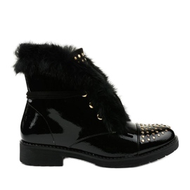 Bottines Féminines laquées isolées plates noires le noir