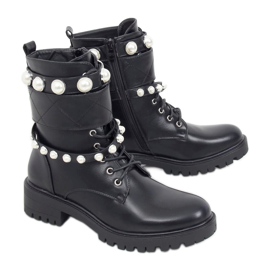 Boots noires avec perles NC1065 Noir