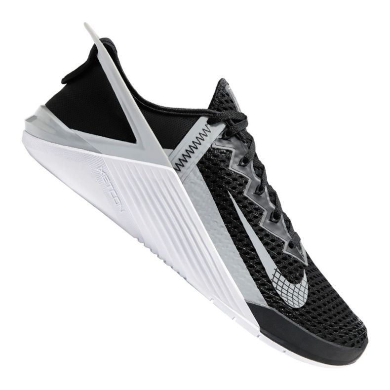 Chaussure d'entraînement Nike Metcon 6 FlyEase M DB3790-010 le noir