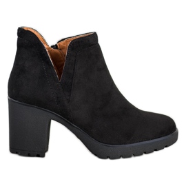 Bella Paris Bottines En Daim Avec Une Coupe le noir