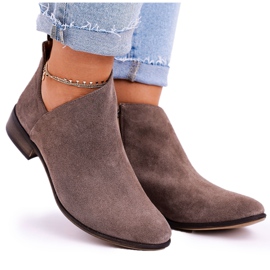 Nicole Bottines Femme Avec Découpe En Daim Marron Clarence brun