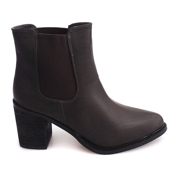 Bottes Sur Un Poteau F024 Gris