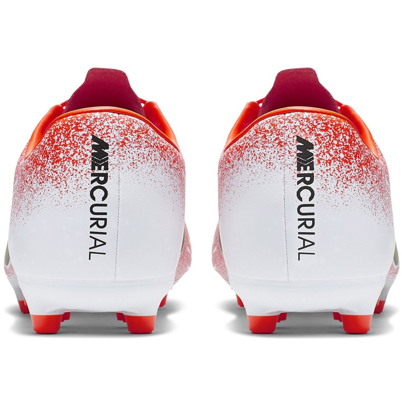 Chaussure de football Nike Mercurial Vapor 12 Academy Mg AH7375 801 multicolore rouge