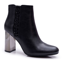Bottes pour femmes sur un poteau argenté noir Peve le noir