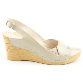 Sandales compensées 564 beige clair Sandales compensées 564 beige clair
