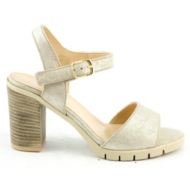 Mariettas Sandales sur le poteau 2713702 or beige doré