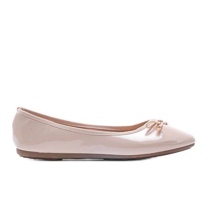 Ballerines en cuir verni beige Jaylynn