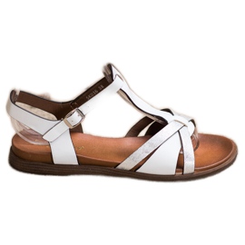 Les sandales blanches de Sergio Leone