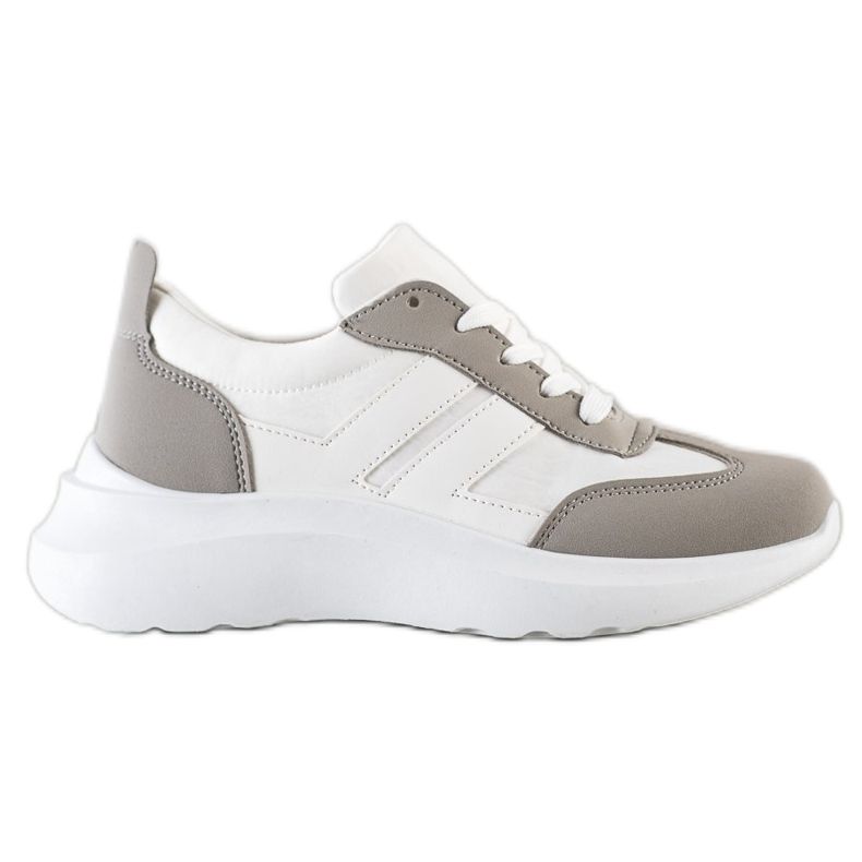 SHELOVET Chaussures de sport sur la plate-forme blanche