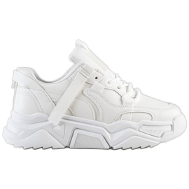 SHELOVET Des baskettes blanches