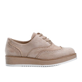 Chaussures en daim beige sur une semelle haute Kenya