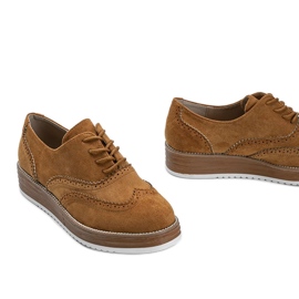 Chaussures en daim marron avec une semelle haute Kenya brun Chaussures en daim marron avec une semelle haute Kenya brun