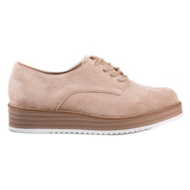 Renda Chaussures ajourées sur la plateforme beige Renda Chaussures ajourées sur la plateforme beige