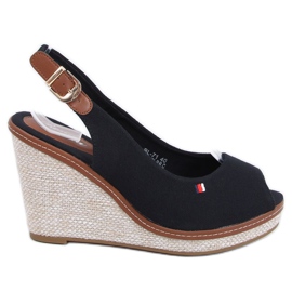 Sandales noires sur compensées BL-71 Noir