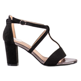 Sandales élégantes au bar VINCEZA noir