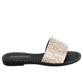 Chaussons beiges à clous N101 Beige Chaussons beiges à clous N101 Beige