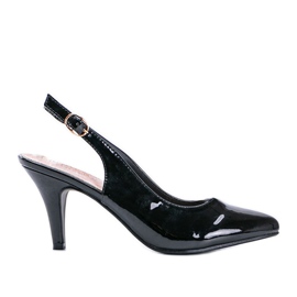 Escarpins noirs sur talon aiguille Jena