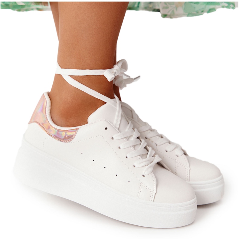 Chaussures de sport baskets sur la plate-forme blanc et or brillant blanche d'or Chaussures de sport baskets sur la plate-forme blanc et or brillant blanche d'or