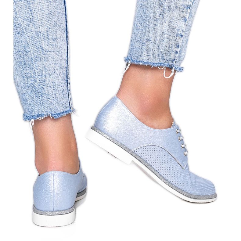 Chaussures ajourées Kyoto brillantes bleues