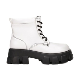 Vices Etaux MULANKA-5303-71-blanc