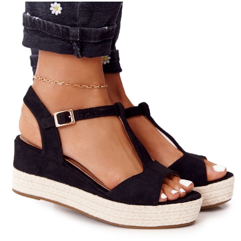 PG1 Sandales compensées noires Graciosa avec tresses beige le noir