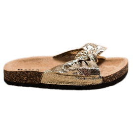 SHELOVET Pantoufles Sur La Plateforme doré