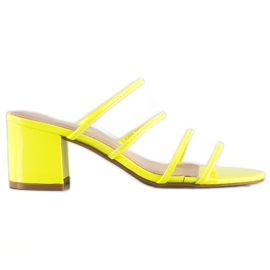 Small Swan Pantoufles Avec Bandes Transparentes jaune