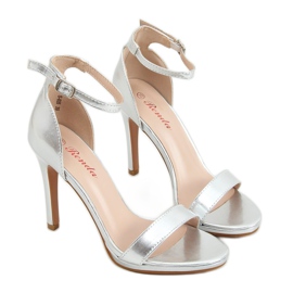 Sandales argentées sur un talon haut S-835 Silver Sandales argentées sur un talon haut S-835 Silver