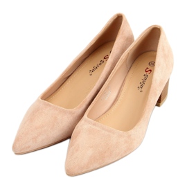 Escarpins sur un talon en bois beige CL75P Beige Escarpins sur un talon en bois beige CL75P Beige