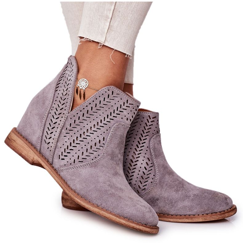 Boots ajourées sur un compensé Gris Melanie