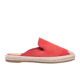 Tongs rouges avec un devant fermé de la Kinshasa