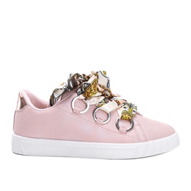 Baskets roses avec une reliure Kisionis en satin