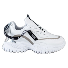 Ideal Shoes Baskets mode blanches Ideal Shoes Baskets mode blanches