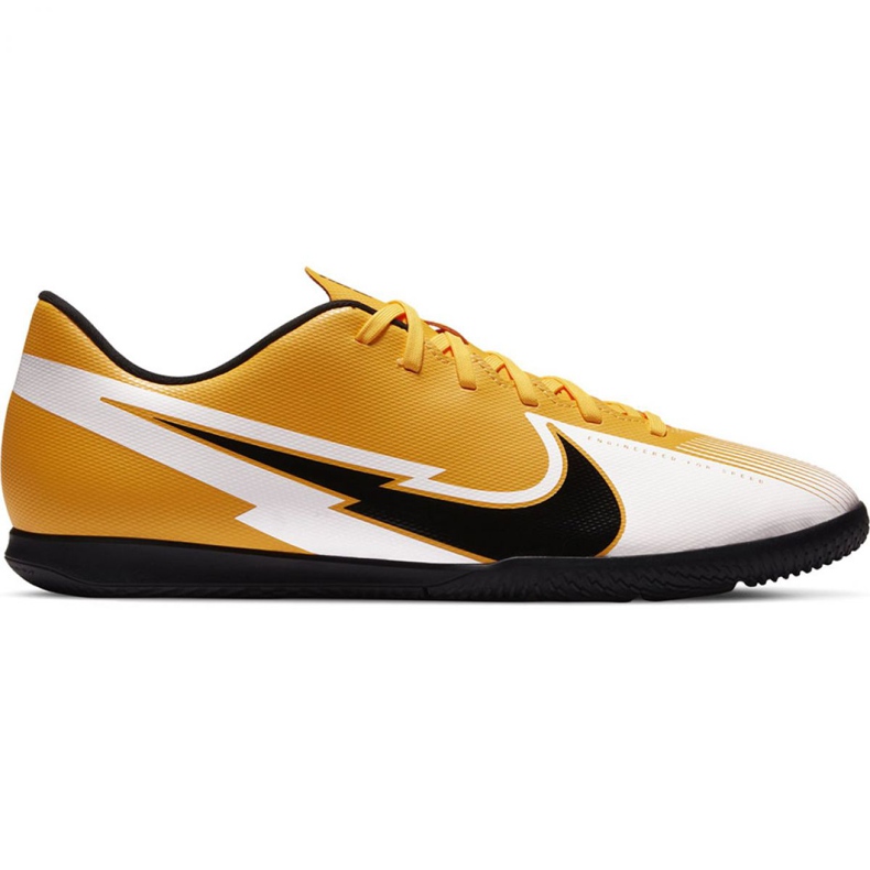 Nike Mercurial Vapor 13 Club Ic M AT7997 801 chaussures de football noir, blanc, noir, jaune jaune