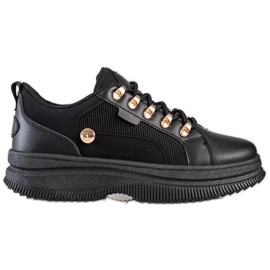 SHELOVET Baskets noires sur la plateforme