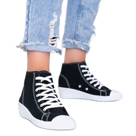 Baskets montantes noires sur le coin Marine le noir Baskets montantes noires sur le coin Marine le noir