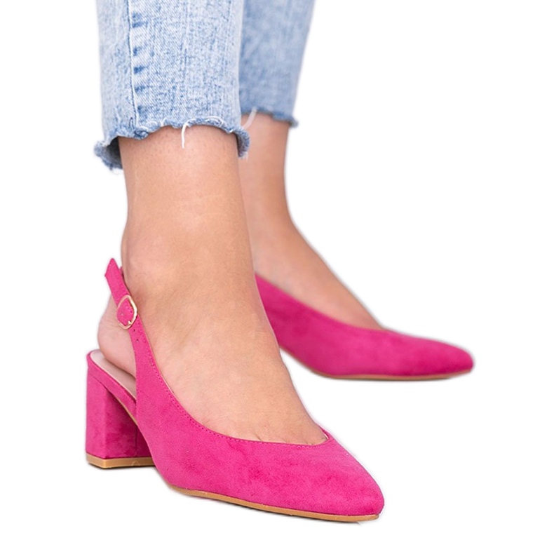 Escarpins roses sur le poteau Petty Escarpins roses sur le poteau Petty