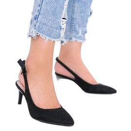 Escarpins noirs sur un talon Tari le noir