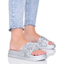 Chaussons en argent avec zircone Love Bling