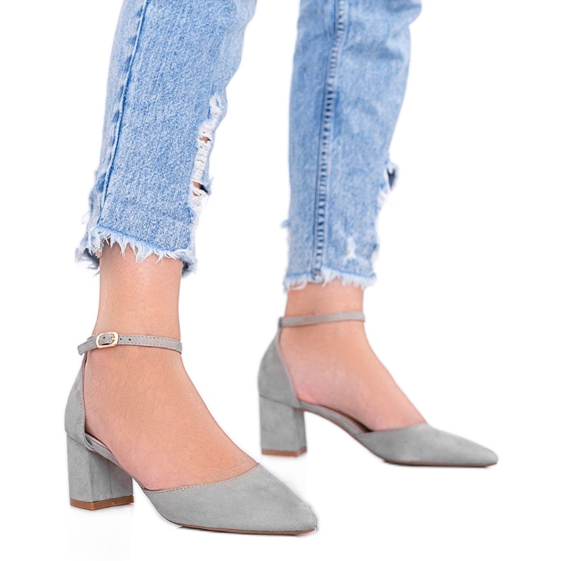Escarpins gris sur le poteau bas Gemma Escarpins gris sur le poteau bas Gemma