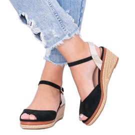 Espadrilles noires sur la semelle compensée Heis le noir