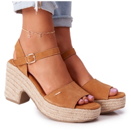 Big Star Sandales à talons hauts avec une grande étoile tressée HH274394 Camel brun