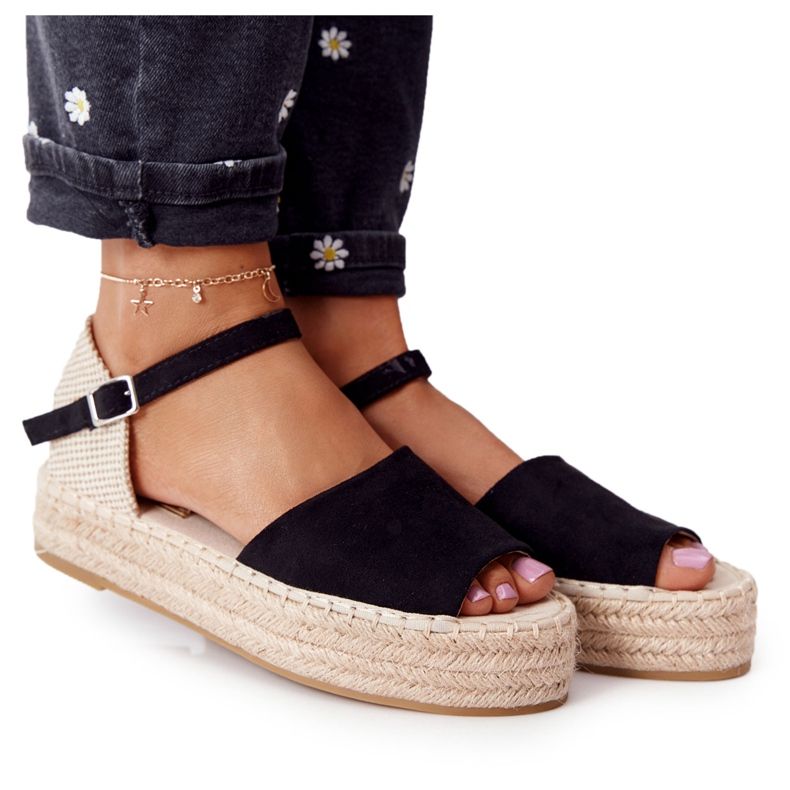 Sandales noires Megara noires sur la plate-forme tressée beige le noir