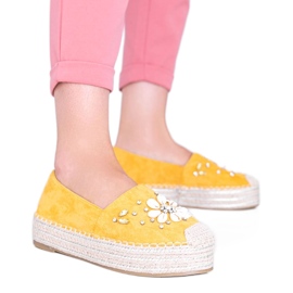 Espadrilles moutarde sur semelle épaisse Mrs Nicki jaune