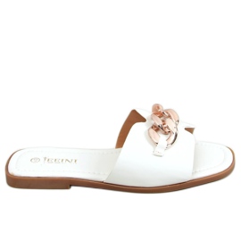 Blanc 377 Chaussons blancs avec une chaîne blanche Blanc 377 Chaussons blancs avec une chaîne blanche