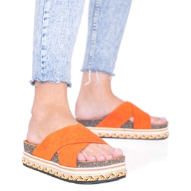 Chaussons oranges avec semelle décorative Riri