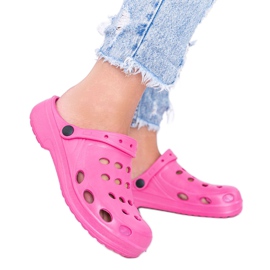 Chaussons femme Karolinos roses au crochet Chaussons femme Karolinos roses au crochet