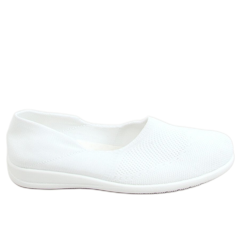 IC05 Ballerines chaussettes blanches
