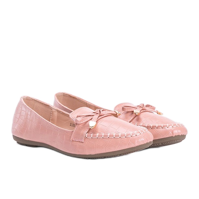 Mocassins roses à motif peau de crocodile de Miriam Mocassins roses à motif peau de crocodile de Miriam